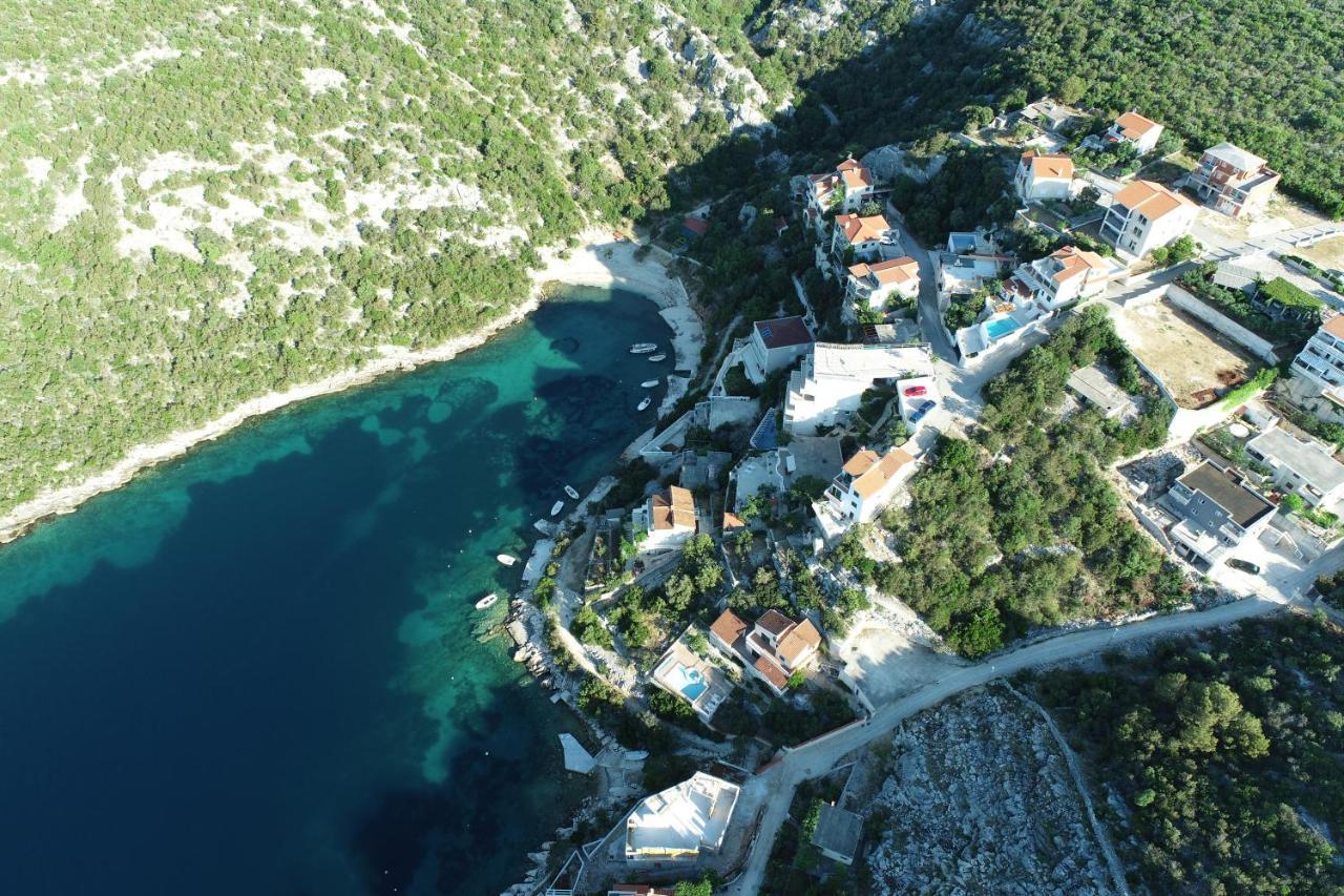 Holiday House Nena With Pool Vinišće 외부 사진