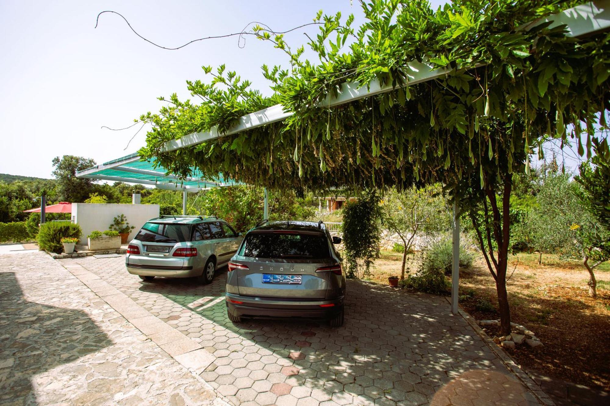 Holiday House Nena With Pool Vinišće 외부 사진