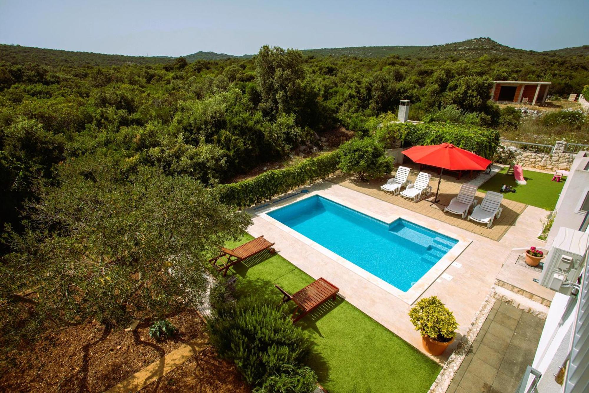 Holiday House Nena With Pool Vinišće 외부 사진